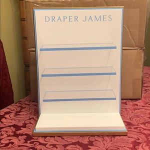 Draper James Glasses Display